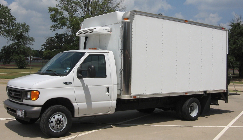 hire a refrigerated trucking company